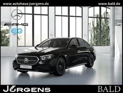 Schwarz metalliclack obsidianschwarz Gebraucht 2024 Mercedes E220 AMG Limousine | 72.490 €