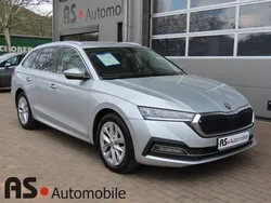 Silber Gebraucht 2022 Skoda Octavia Style Kombi | 18.390 € (Etwas zu teuer)