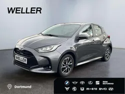 Marlingrau metallic Gebraucht 2023 Toyota Yaris Hybrid Team Kleinwagen | 20.390 € (Fairer Preis)