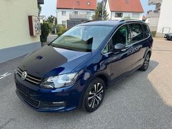Blau Gebraucht 2019 VW Sharan IQ Drive Van / Kleinbus | 22.490 € (Fairer Preis)