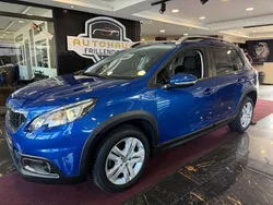 Blau Gebraucht 2019 Peugeot 2008 Signature Sky SUV | 12.950 € (Fairer Preis)