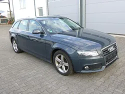 Grau Gebraucht 2009 Audi A4 Attraction Kombi | 4.650 € (Superpreis)