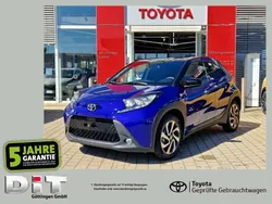 Juniperblue metallic / schwarz Neu 2025 Toyota Aygo Kleinwagen | 17.390 €