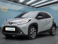 Grün Gebraucht 2025 Toyota Aygo Pulse Kleinwagen | 21.749 € (Teuer)