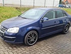 Blau Gebraucht 2006 VW Jetta Limousine | 2.000 € (Guter Preis)