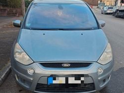 Silber Gebraucht 2008 Ford S-MAX Ambiente Van / Kleinbus | 2.990 € (Guter Preis)