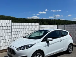 Weiß Gebraucht 2013 Ford Fiesta Trend Kleinwagen | 5.700 € (Fairer Preis)