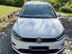 Weiß Gebraucht 2014 VW Golf Sportsvan Trendline Van / Kleinbus | 9.990 € (Fairer Preis)