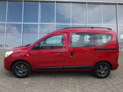 Rot Gebraucht 2020 Dacia Dokker Comfort Van | 15.180 € (Fairer Preis)
