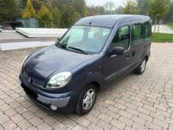 Blau Gebraucht 2004 Renault Kangoo Van / Kleinbus | 4.299 € (Etwas zu teuer)