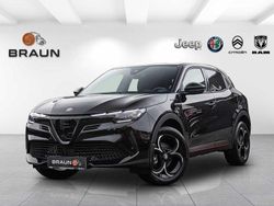 Schwarz Neu 2025 Alfa Romeo GT Junior Edizione Speciale Limousine | 30.850 € (Etwas zu teuer)