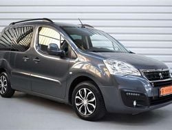 Gris shark Gebraucht 2017 Peugeot Partner Allure Van / Kleinbus | 10.490 € (Etwas zu teuer)