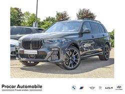 Grau Gebraucht 2022 BMW X7 M Sport SUV | 75.750 €