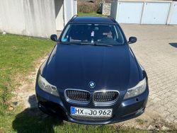 Blau Gebraucht 2010 BMW 318 Kombi | 4.900 € (Fairer Preis)