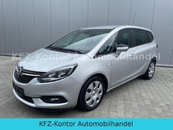 Silber Gebraucht 2017 Opel Zafira Tourer Edition Van / Kleinbus | 9.980 € (Guter Preis)