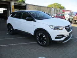 Weiß Gebraucht 2021 Opel Grandland X Elegance SUV | 19.490 € (Guter Preis)
