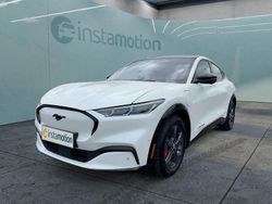 Weiß Gebraucht 2022 Ford Mustang Mach-E SUV | 37.999 € (Fairer Preis)