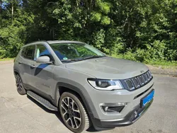 Grau Gebraucht 2021 Jeep Compass SUV | 25.900 € (Fairer Preis)
