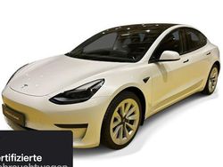 Weiß Gebraucht 2022 Tesla Model 3 Standard Range Limousine | 28.100 € (Fairer Preis)