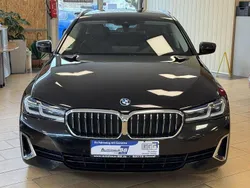 Schwarz Gebraucht 2021 BMW 530 Luxury Line Kombi | 25.900 € (Superpreis)