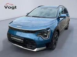 Blau Gebraucht 2023 Kia e-Niro Inspiration SUV | 29.400 € (Fairer Preis)