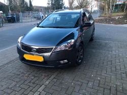 Gebraucht 2010 Kia Ceed Kleinwagen | 1.800 € (Guter Preis)