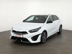 Weiß Gebraucht 2023 Kia Ceed 2 Limousine | 26.900 € (Etwas zu teuer)