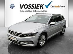 Silber metallic Gebraucht 2019 VW Passat Elegance Kombi | 31.500 €