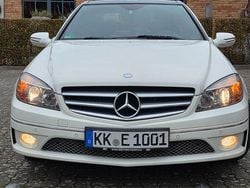 Weiß Gebraucht 2010 Mercedes CLC180 Edition Kleinwagen | 6.950 € (Fairer Preis)