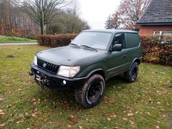 Grün Gebraucht 2013 Toyota Land Cruiser SUV | 11.499 €