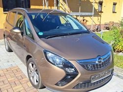 Andere farben Gebraucht 2014 Opel Zafira Tourer Eco Van / Kleinbus | 8.500 € (Fairer Preis)