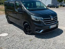 Schwarz Gebraucht 2021 Renault Trafic Van | 29.500 € (Fairer Preis)