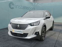 Weiß Gebraucht 2021 Peugeot e-2008 SUV | 21.200 € (Teuer)