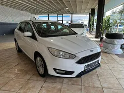 Weiß Gebraucht 2017 Ford Focus Business Edition Limousine | 7.900 € (Guter Preis)