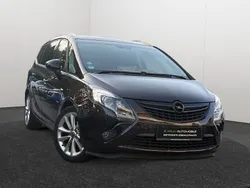 Braun Gebraucht 2013 Opel Zafira Tourer Innovation Van / Kleinbus | 6.950 € (Guter Preis)