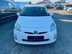 Weiß Gebraucht 2011 Toyota Prius Life Limousine | 7.500 € (Fairer Preis)