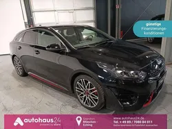 Schwarz Gebraucht 2022 Kia ProCeed Kleinwagen | 27.440 € (Fairer Preis)