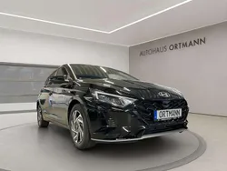 Phantom black / met Neu 2025 Hyundai i20 Turbo Limousine | 23.890 € (Fairer Preis)