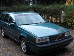 Grün Gebraucht 1994 Volvo 850 Kombi | 2.800 €