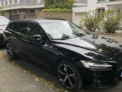 Schwarz Gebraucht 2024 Volvo V60 Plus Kombi | 39.500 € (Etwas zu teuer)