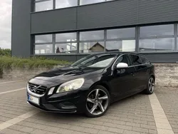Schwarz Gebraucht 2012 Volvo V60 R-Design Kombi | 7.490 € (Superpreis)