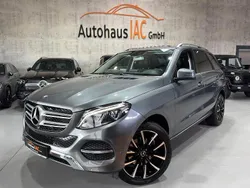 Grau Gebraucht 2016 Mercedes GLE350 SUV | 35.900 € (Fairer Preis)