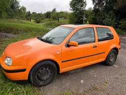 Orange Gebraucht 2001 VW Golf IV Basis Limousine | 1.700 € (Fairer Preis)