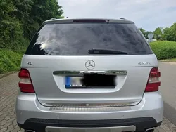 Grau Gebraucht 2008 Mercedes ML320 SUV | 12.000 € (Teuer)