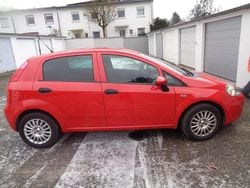 Rot Gebraucht 2016 Fiat Punto Kleinwagen | 3.200 € (Superpreis)