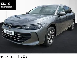 Grau Neu 2025 VW Passat Business Kombi | 55.570 € (Teuer)