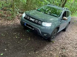 Grau Gebraucht 2024 Dacia Duster Extreme SUV | 24.999 € (Fairer Preis)