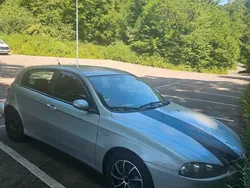 Silber Gebraucht 2006 Alfa Romeo 147 Kleinwagen | 1.200 € (Guter Preis)