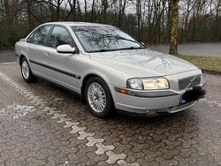 Silber Gebraucht 2002 Volvo S80 Limousine | 2.450 €