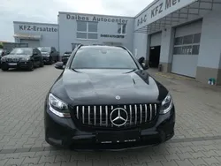 Schwarz Gebraucht 2017 Mercedes GLC250 AMG line SUV | 21.400 € (Fairer Preis)